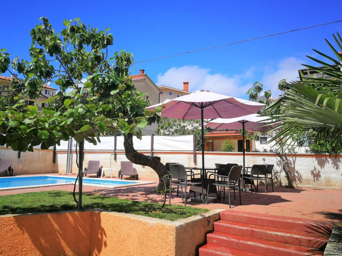 Apartments Bilic With Garden & Swimming Pool - 50M From The Beach Pjescana Uvala Luaran gambar