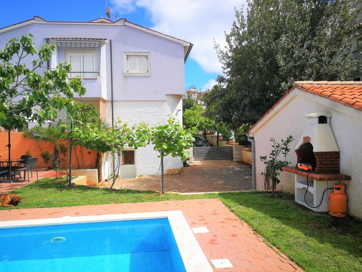 Apartments Bilic With Garden & Swimming Pool - 50M From The Beach Pjescana Uvala Luaran gambar