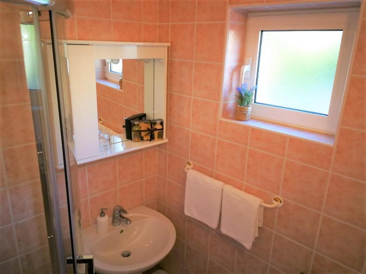 Apartments Bilic With Garden & Swimming Pool - 50M From The Beach Pjescana Uvala Luaran gambar