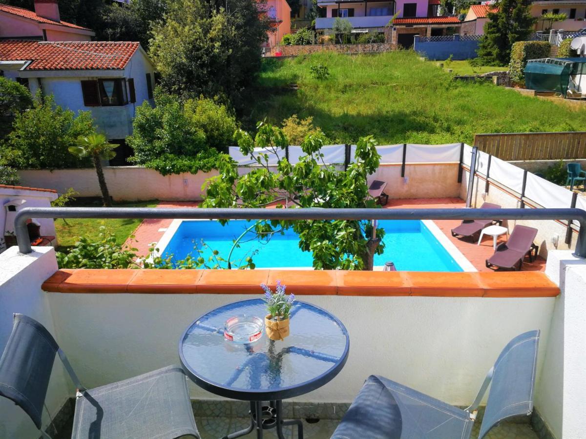 Apartments Bilic With Garden & Swimming Pool - 50M From The Beach Pjescana Uvala Luaran gambar